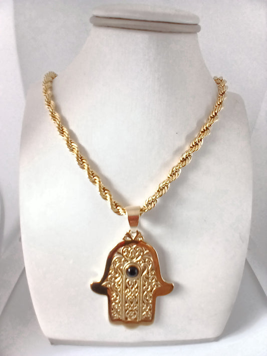 Collier long avec main de fatmain khamsa