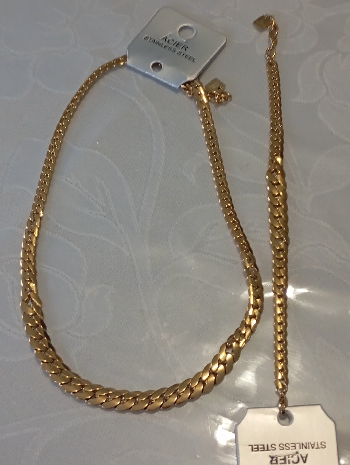 Collier et gourmette tressé